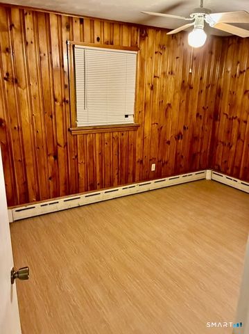 53 Hamden Avenue, Waterbury, CT 06704