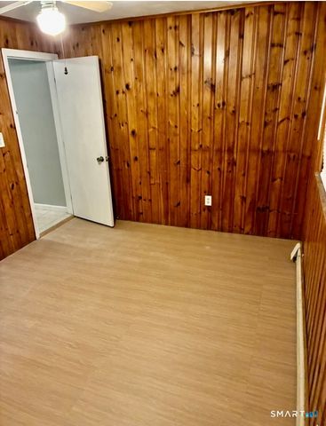 53 Hamden Avenue, Waterbury, CT 06704