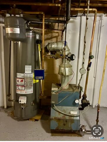 53 Hamden Avenue, Waterbury, CT 06704