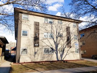 142 Elgin Avenue 1C, Forest Park, IL 60130