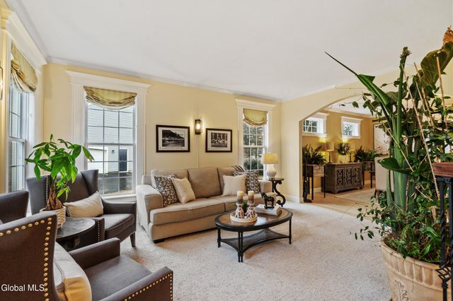 7 Royal Henley Court, Saratoga Springs, Outside, NY 12866