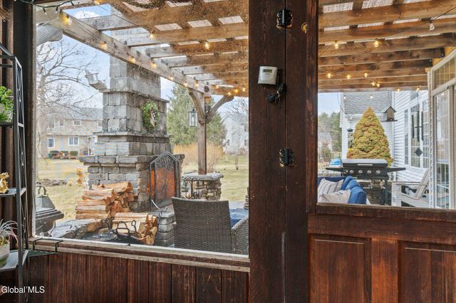 7 Royal Henley Court, Saratoga Springs, Outside, NY 12866