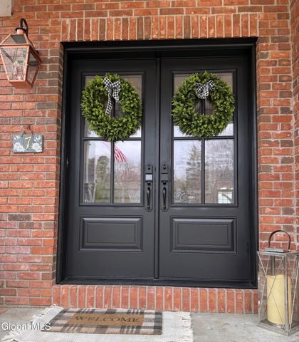 7 Royal Henley Court, Saratoga Springs, Outside, NY 12866