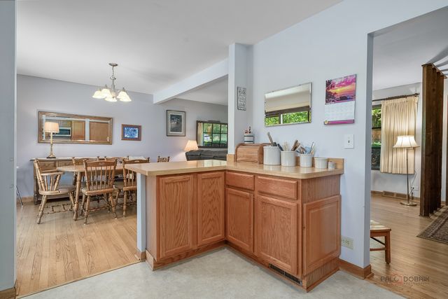 1407 Washington Street, Lake In The Hills, IL 60156