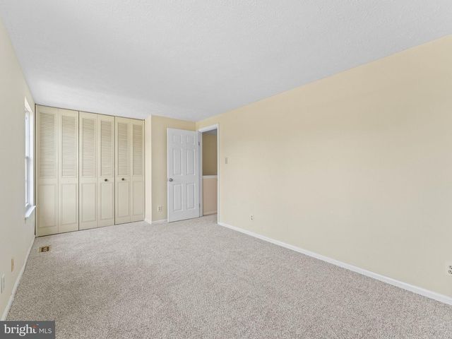 55 VICTORIA MANOR CT, Sicklerville, NJ 08081