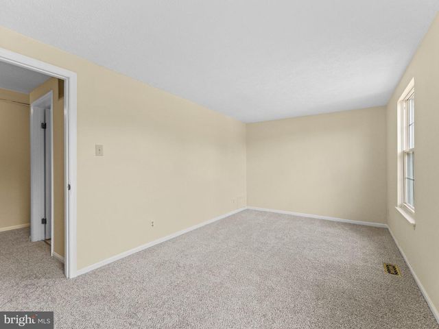 55 VICTORIA MANOR CT, Sicklerville, NJ 08081