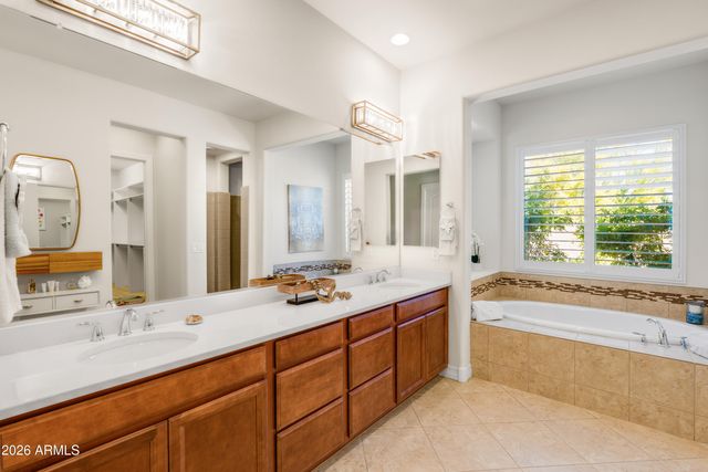 31710 N 61ST Place, Cave Creek, AZ 85331