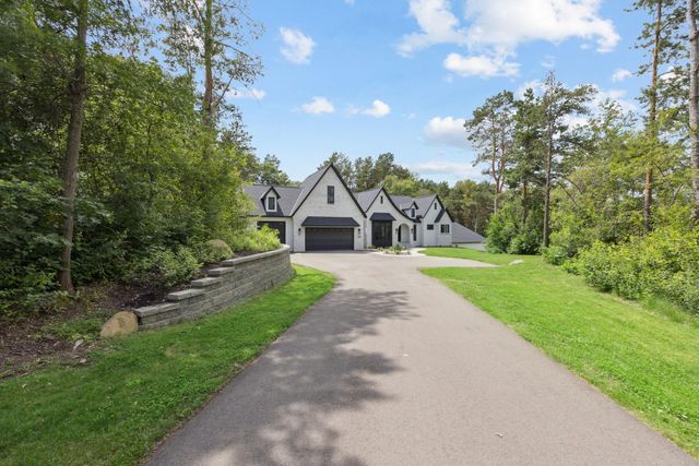 5736 57th Street Cove N, Lake Elmo, MN 55042