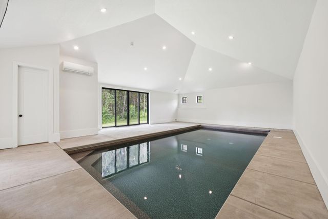 5736 57th Street Cove N, Lake Elmo, MN 55042