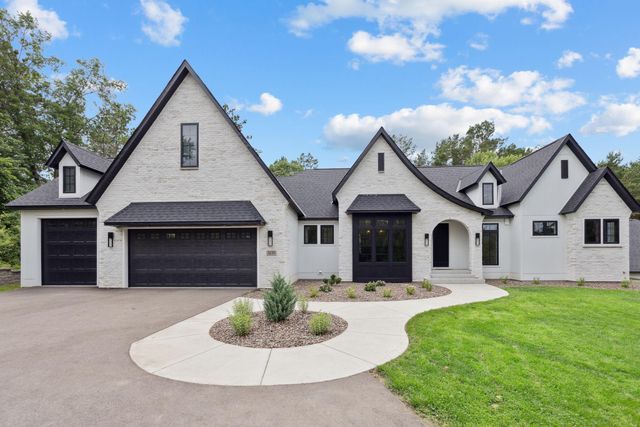 5736 57th Street Cove N, Lake Elmo, MN 55042