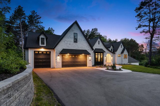 5736 57th Street Cove N, Lake Elmo, MN 55042