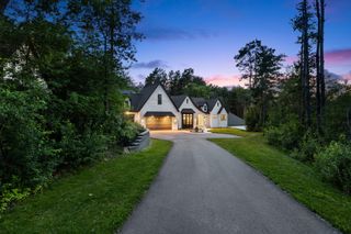 5736 57th Street Cove N, Lake Elmo, MN 55042