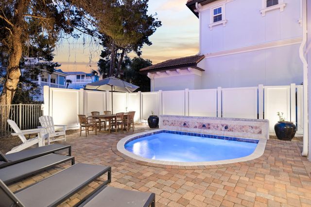 2176 S County Hwy 83, Santa Rosa Beach, FL 32459