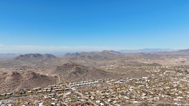 6212 E CARRIAGE Drive -, Cave Creek, AZ 85331