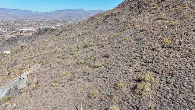 6212 E CARRIAGE Drive -, Cave Creek, AZ 85331