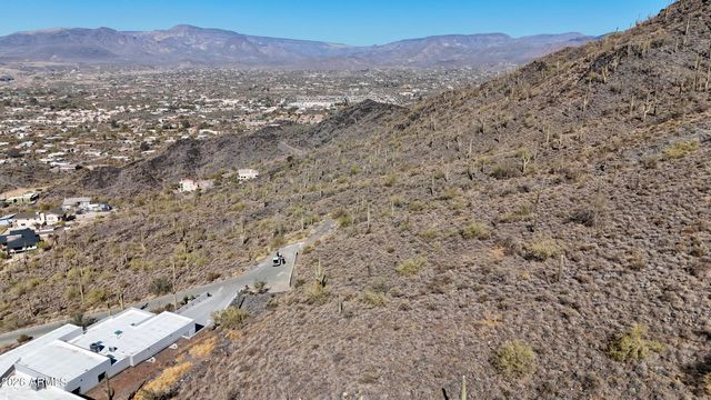 6212 E CARRIAGE Drive -, Cave Creek, AZ 85331