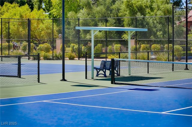 4957 Crooked Stick Way, Las Vegas, NV 89113