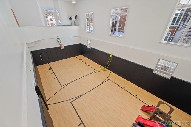 4206 Royal Fox Drive, St. Charles, IL 60174