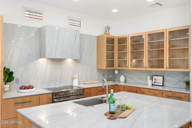 7471 E SUNNYVALE Drive, Scottsdale, AZ 85258