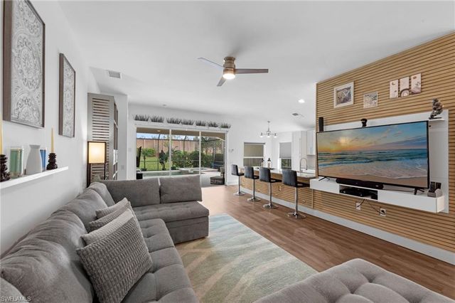 10037 Colonial Country Club BLVD, Fort Myers, FL 33913