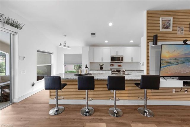 10037 Colonial Country Club BLVD, Fort Myers, FL 33913