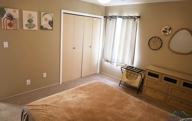 325 Roma, Waskom, TX 75692