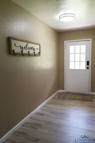 325 Roma, Waskom, TX 75692