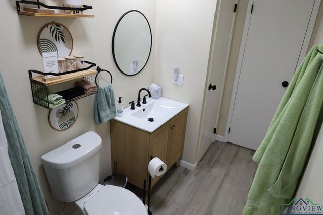 325 Roma, Waskom, TX 75692