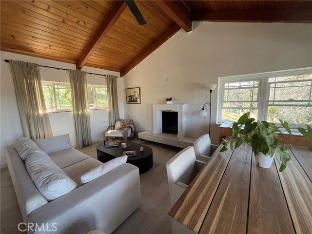 24691 Edelweiss Drive, Crestline, CA 92325