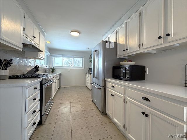 325 Glenalby Road, Tonawanda, NY 14150