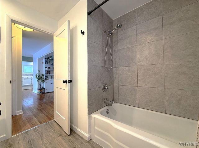 325 Glenalby Road, Tonawanda, NY 14150