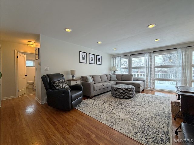 325 Glenalby Road, Tonawanda, NY 14150