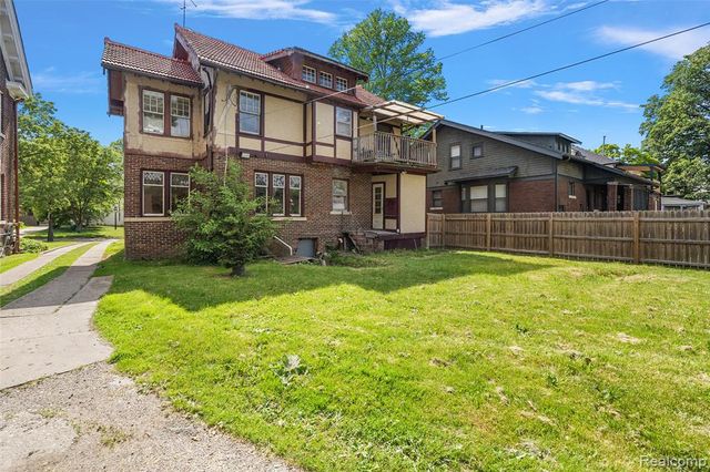 3456 Burns Street, Detroit, MI 48214