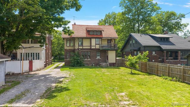 3456 Burns Street, Detroit, MI 48214