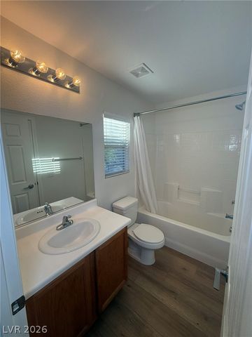 5241 Starter Avenue, Las Vegas, NV 89156