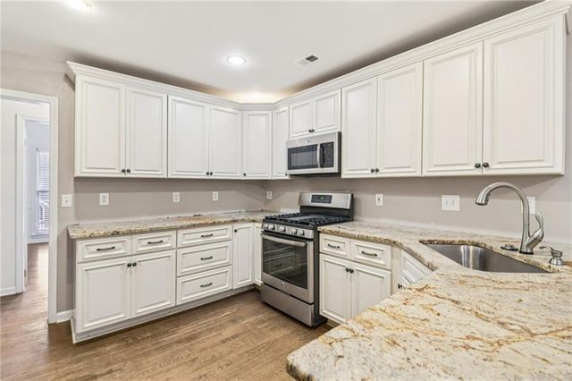 418 Carmain Lane NW, Marietta, GA 30064