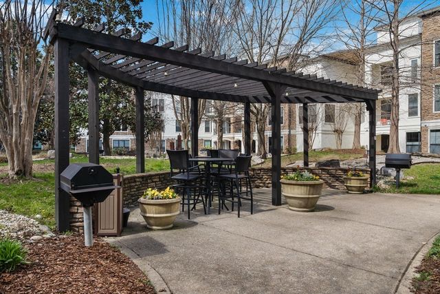 2600 Hillsboro Pike Apt 105, Nashville, TN 37212