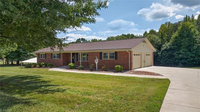 1335 Old Mill Farm Road, Lexington, NC 27295