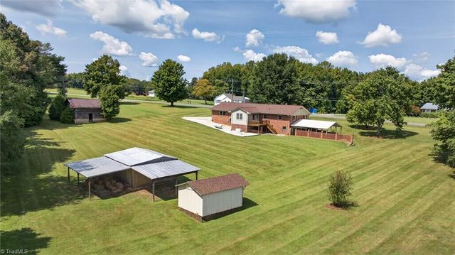 1335 Old Mill Farm Road, Lexington, NC 27295