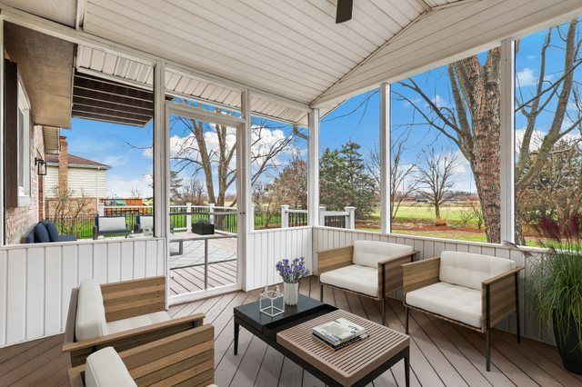 10749 Ashford Avenue, Frankfort, IL 60423