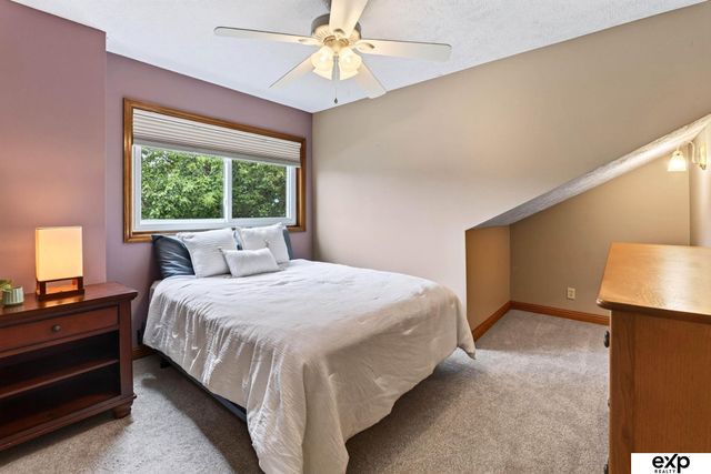 11421 S 44 Street, Bellevue, NE 68123