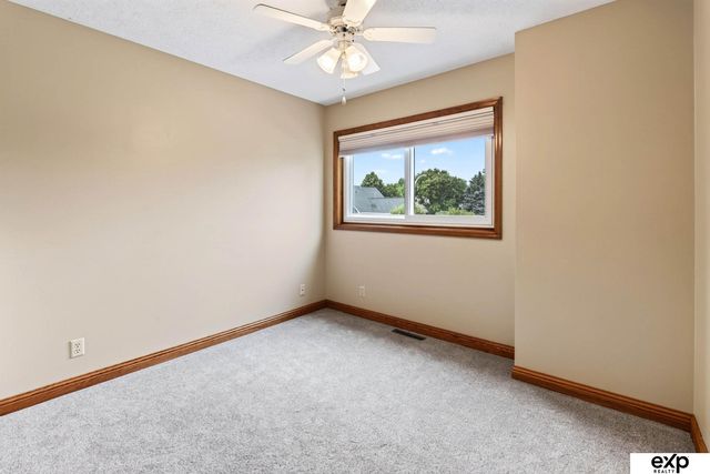 11421 S 44 Street, Bellevue, NE 68123
