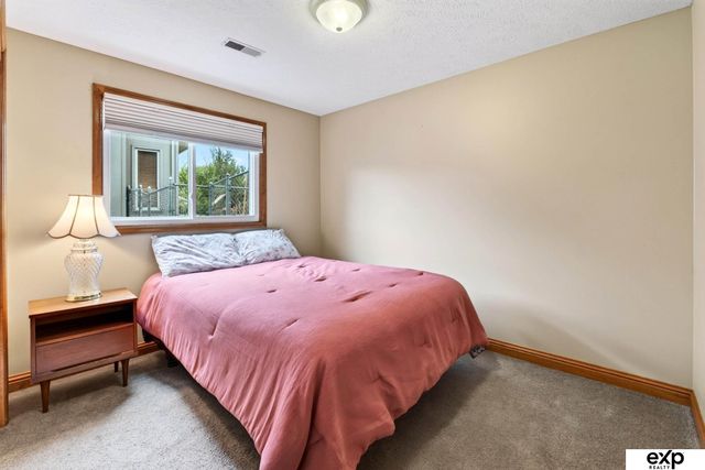 11421 S 44 Street, Bellevue, NE 68123