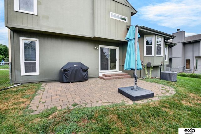 11421 S 44 Street, Bellevue, NE 68123