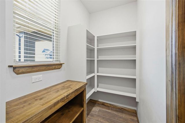 981 County Street 2984, Blanchard, OK 73010