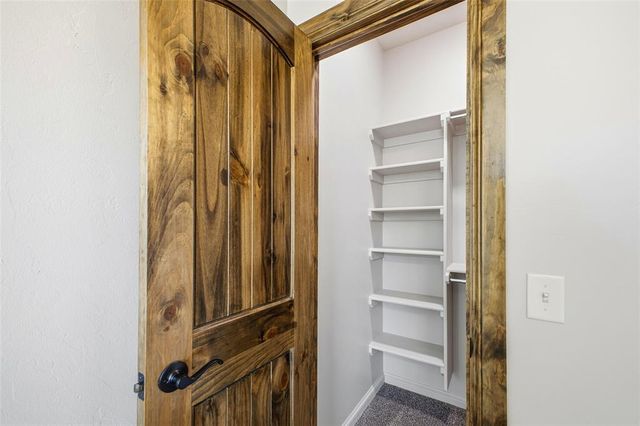 981 County Street 2984, Blanchard, OK 73010