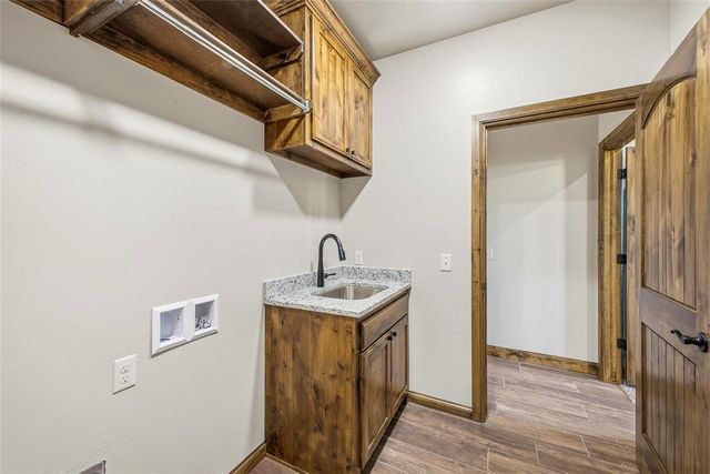 981 County Street 2984, Blanchard, OK 73010