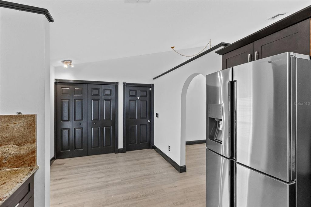 Image 11 of property listing at 2133 MEADOWMOUSE STREET, Orlando, FL 32837