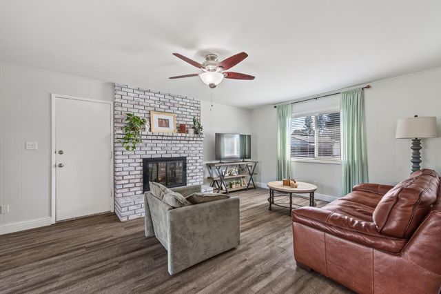 1438 W Locust Avenue, Fresno, CA 93711