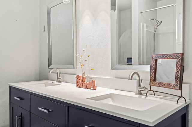 1438 W Locust Avenue, Fresno, CA 93711